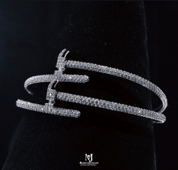 Hammer Bracelet screenshot